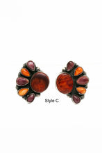 Load image into Gallery viewer, Spiny Oyster Cluster Earrings
