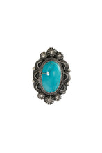 Load image into Gallery viewer, Benny Ramone Statement Ring | Size 6.5
