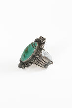 Load image into Gallery viewer, Benny Ramone Statement Ring | Size 7.5
